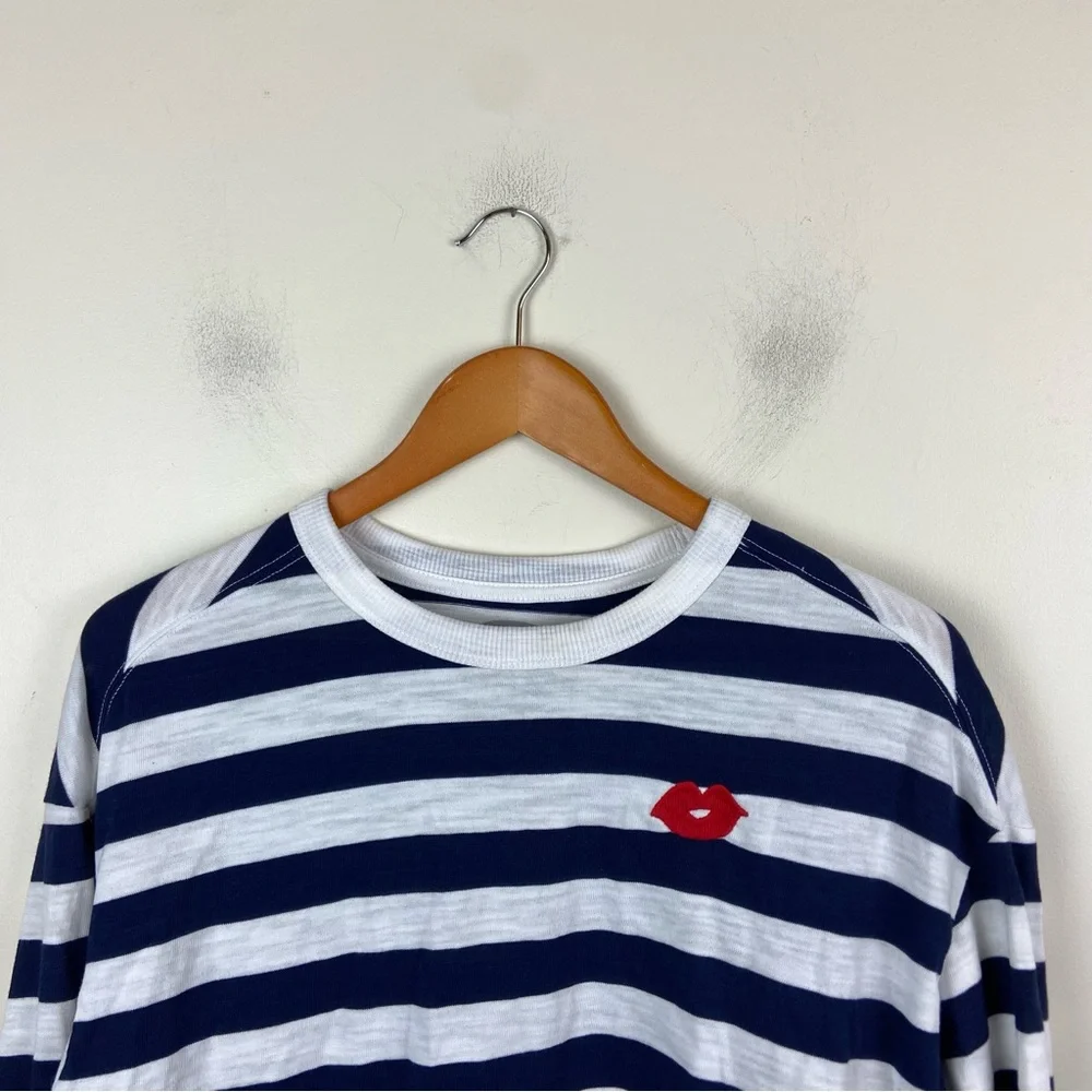 Old Navy The Easy Tee Navy White‎ Striped Breton Shirt Kiss Size XS Coastal - Picture 2 of 10